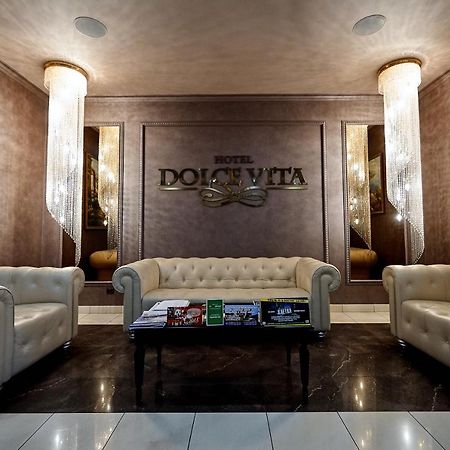 Dolce Vita Hotell Petropavlovsk-Kamtjatskij Exteriör bild